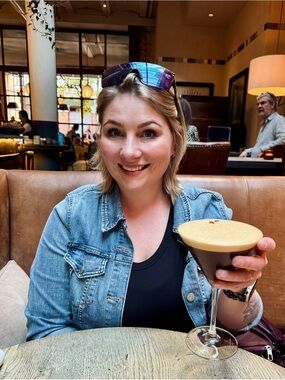 Meet your Posher, Natasha
